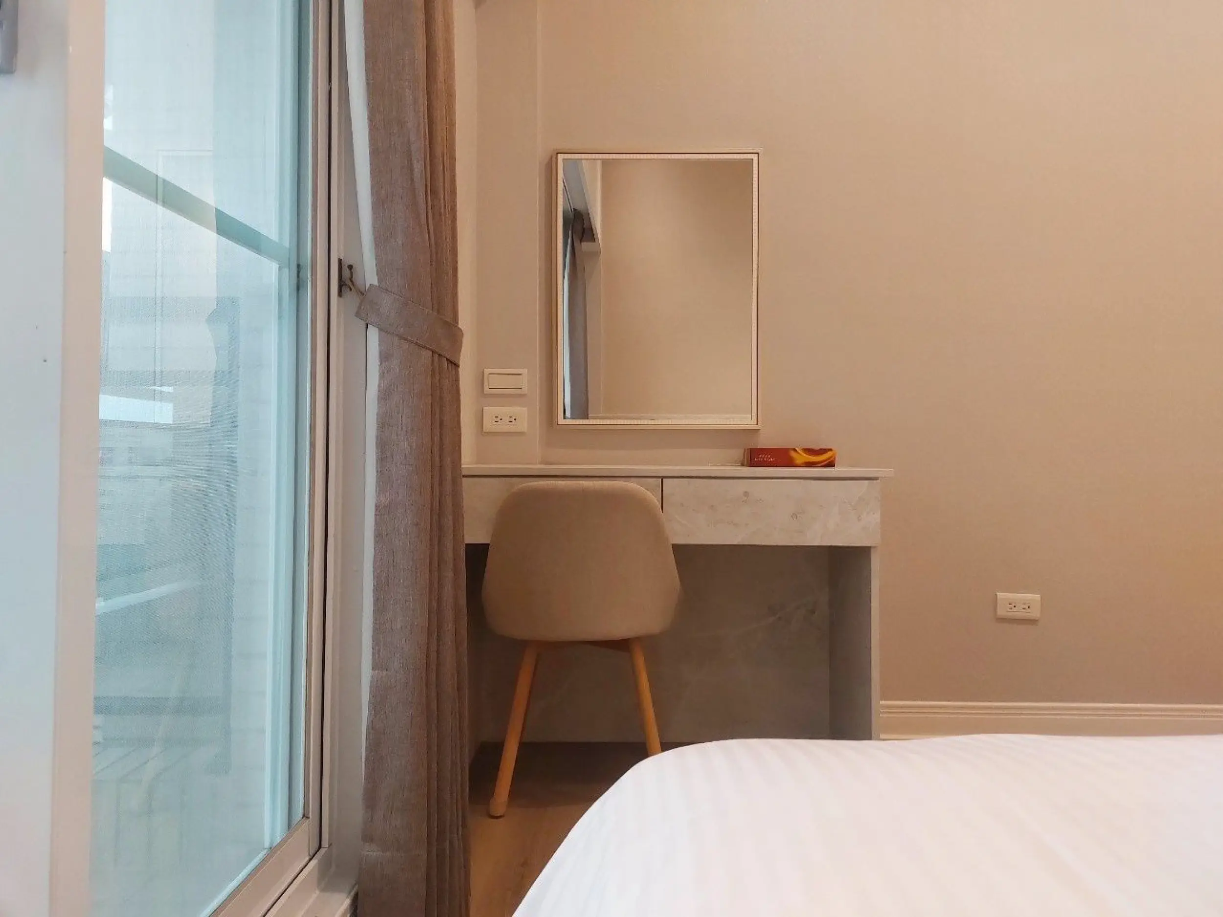 25-tour_img_hotel4-3